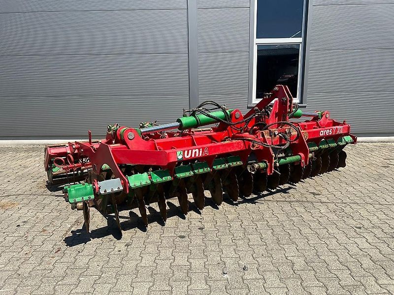 E-FARM: Unia ares txl 4.5 h - Rastra de discos y disco compacto - id LWK7WEZ - 9500 € - Año: 2013 - Alemania
