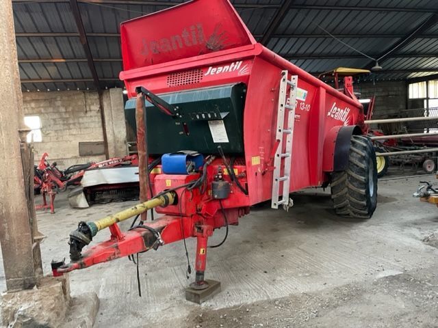 E-FARM: Jeantil evr 13-10 - Épandeur de fumier et de compost - id UWIJ58W - 15 000 € - Année: 2013 - France