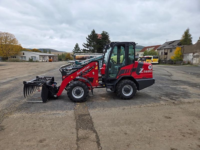 Schäffer 5680 Z Radlader 62.800 €