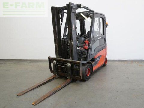 Linde e 25 l 387 Chariot élévateur 17 850 €