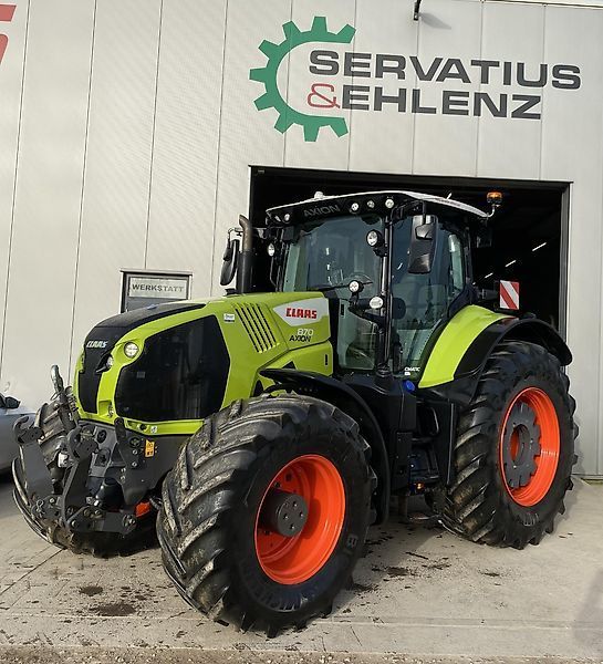 Claas Axion 870 CMATIC Tractor €158,000