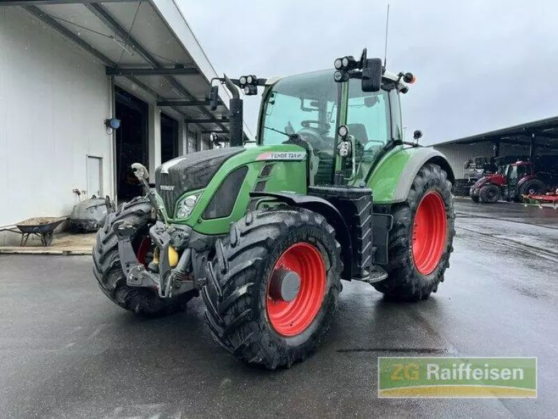E-FARM: Fendt 724 Vario - Traktor - id F8YQTIQ - 80.000 € - Baujahr: 2013 - Abgelesene Motorstunden: 6.900,Deutschland
