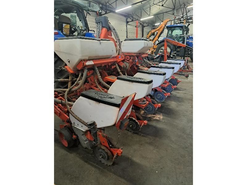 E-FARM: Kuhn planter - Semoir de précision - id KWYIHIK - 14 000 € - Année: 2014 - France
