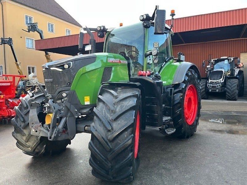 Fendt 728 Vario ProfiPlus Traktor 228.000 €