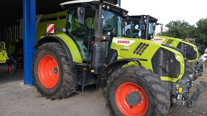 E-FARM: Claas Arion 650 - Traktor - id G4U6FW5 - 95.000 € - Baujahr: 2022 - Abgelesene Motorstunden: 1.300,Deutschland