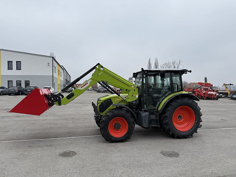 E-FARM: Claas axos 3.105 - Traktor - id PTR1ZWA - 66.000 € - Baujahr: 2025 - Abgelesene Motorstunden: 25,Motorleistung (PS): 103,Österreich