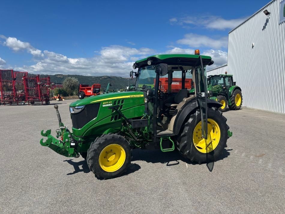 E-FARM: John Deere 5105GN - Tractor - id GNLNFM3 - €47,500 - Year of construction: 2021 - Engine hours: 2,083,Engine power (HP): 105,France