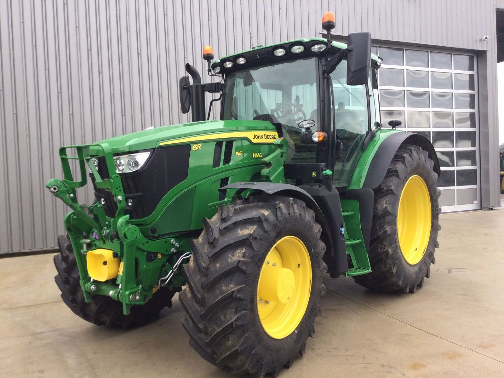 E-FARM: John Deere 6R 155 - Traktor - id TZTHWPJ - 156.000 € - Baujahr: 2023 - Abgelesene Motorstunden: 256,Motorleistung (PS): 155,Frankreich