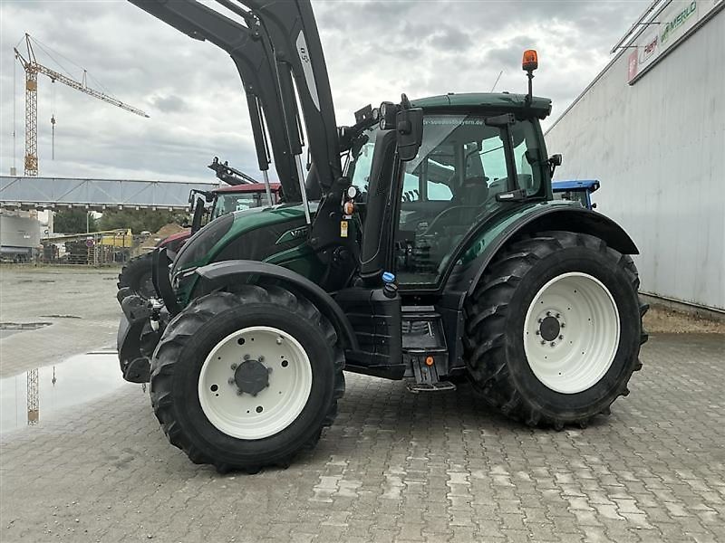 E-FARM: Valtra N154e - Tractor - id YRX489K - €89,340 - Year of construction: 2019 - Engine hours: 1,814,Engine power (HP): 158,Germany