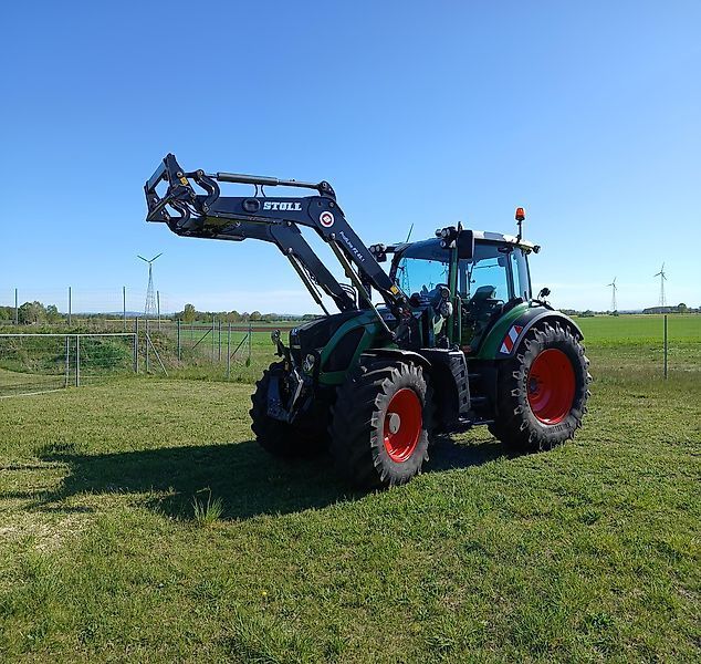 Fendt 516 Vario Tractor €89,000