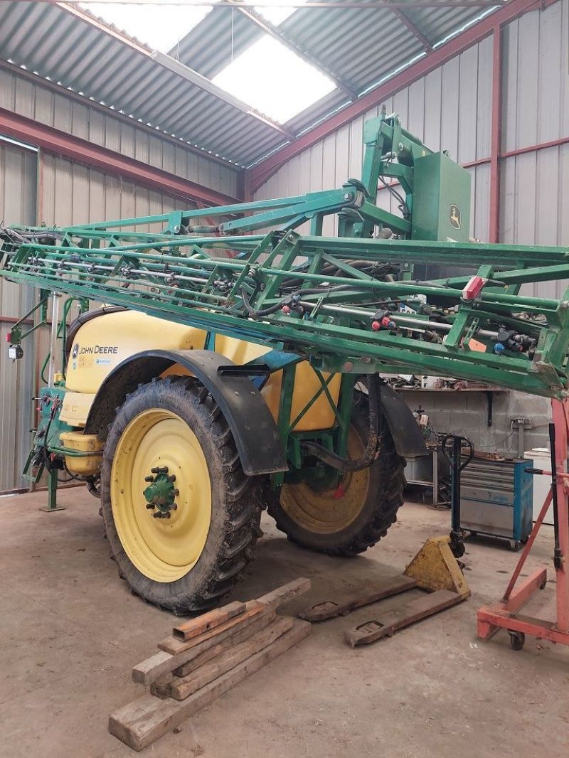 E-FARM: John Deere M 732 i - Pulvérisateur - id KQPJLQL - 29 500 € - Année: 2016 - France