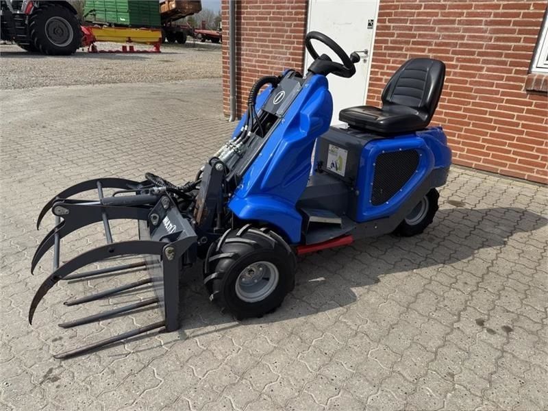 E-FARM: Multione 1.1 - Mini-chargeuse - id VCY7A7Y - 12 858 € - Année: 2022 - Danemark