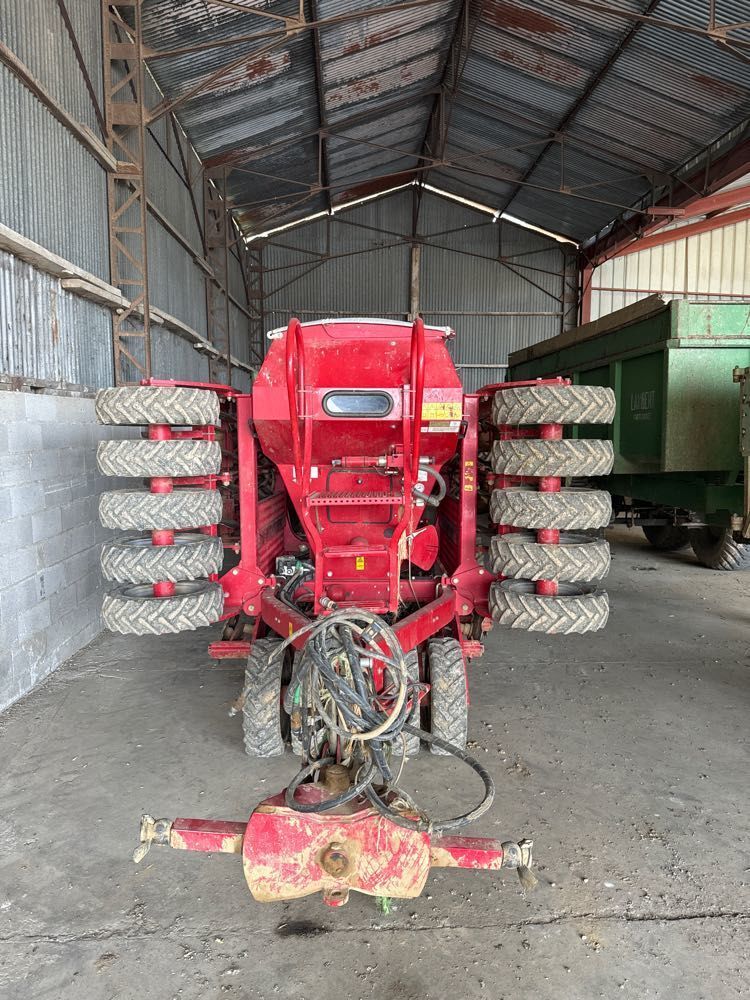 E-FARM: HORSCH Pronto 4 DC - Direct Drill - id BPWBTX7 - €39,000 - Year of construction: 2012 - France