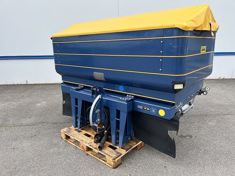 E-FARM: Bogballe m2w base 2500 - Fertiliser spreader - id SJAEG59 - €9,900 - Year of construction: 2014 - Germany