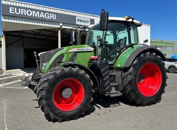 Fendt 720 Vario Tractor €89,500