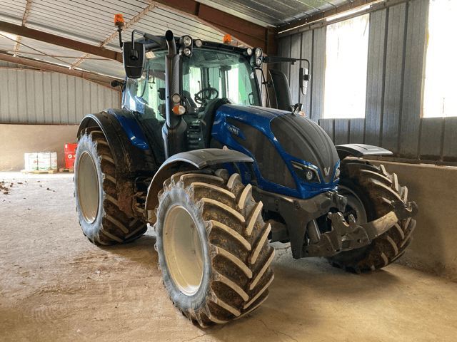 E-FARM: Valtra n154 - Τρακτέρ - id W32BG9R - 82.000 € - Χρονία: 2018 - Μετρητής ωρών: 1.600,Ισχύς κινητήρα: 150,Γαλλία