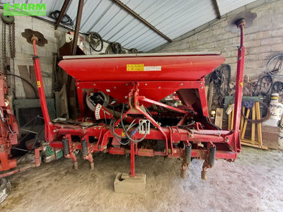 E-FARM: HORSCH Express 3 TD - Drilling machine combination - id I9AMK7X - €22,000 - Year of construction: 2010 - France