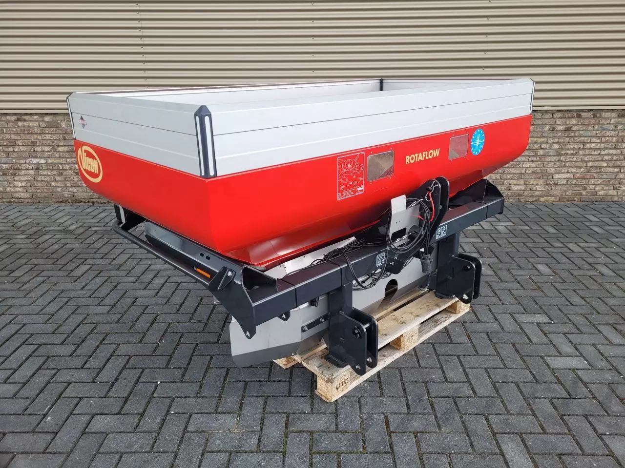 Vicon ro-m Rozsiewacz nawozów 7950 €