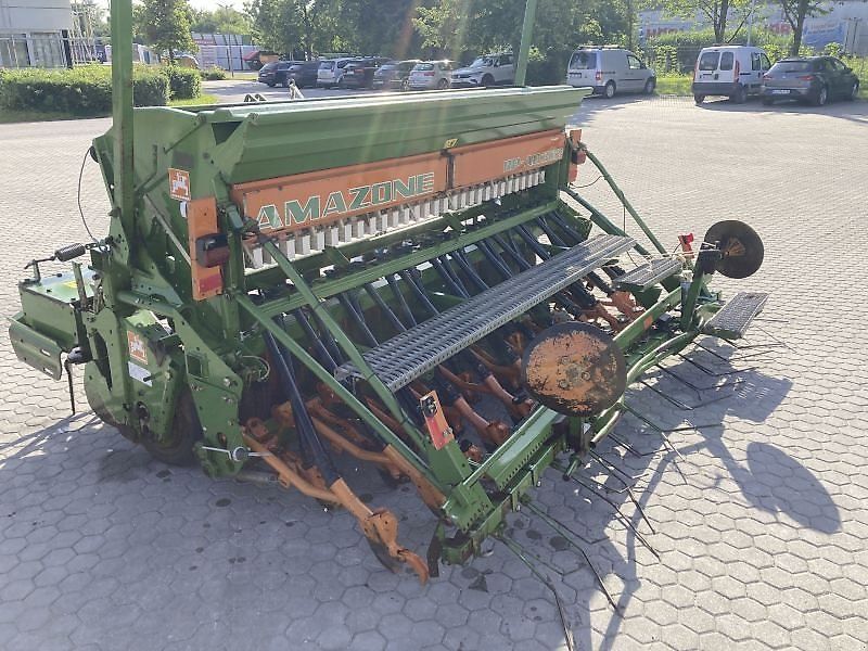 Amazone rp-ad 302 Siewnik rzędowy/agregat uprawowo-siewny 6250 €