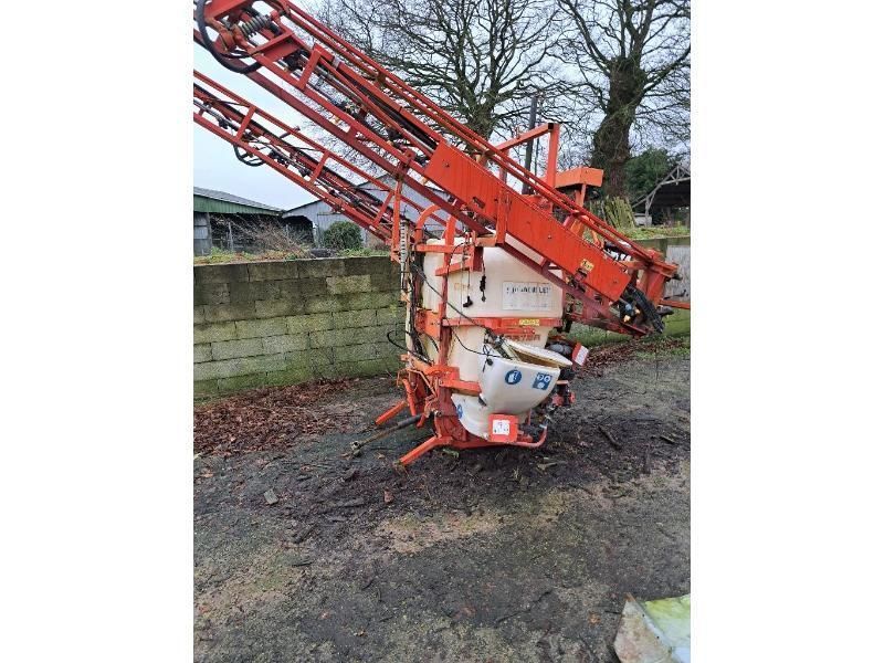 E-FARM: Kuhn porter pk d1000 - Sprayer - id WUQIYRC - €5,000 - Year of construction: 2003 - France