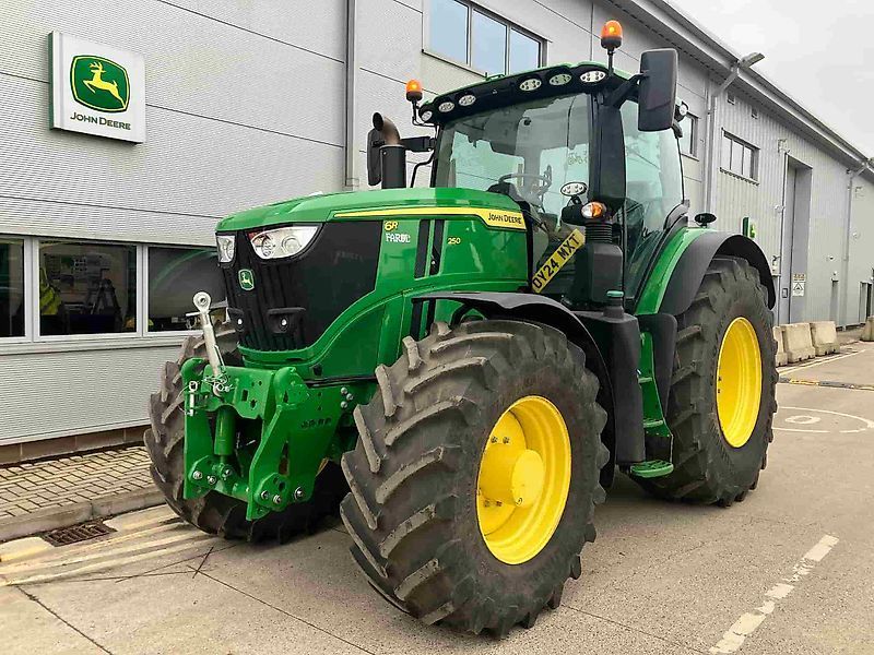 John Deere 6R 250 Tractor 173.012 EUR