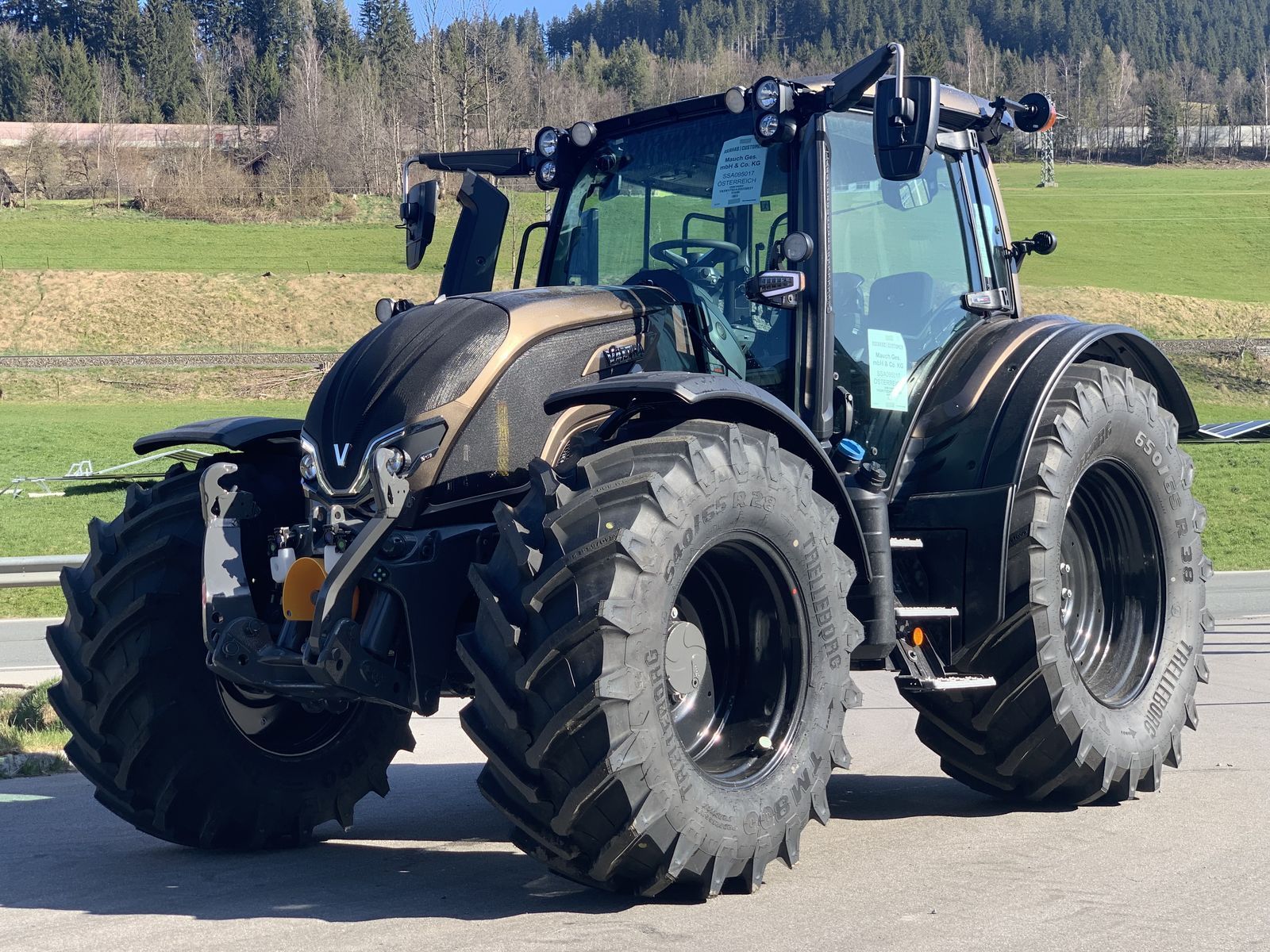 E-FARM: Valtra N175 Direct - Tractor - id RJKUS25 - Año: 2025 - Horas: 3,Potencia del motor: 175,Austria