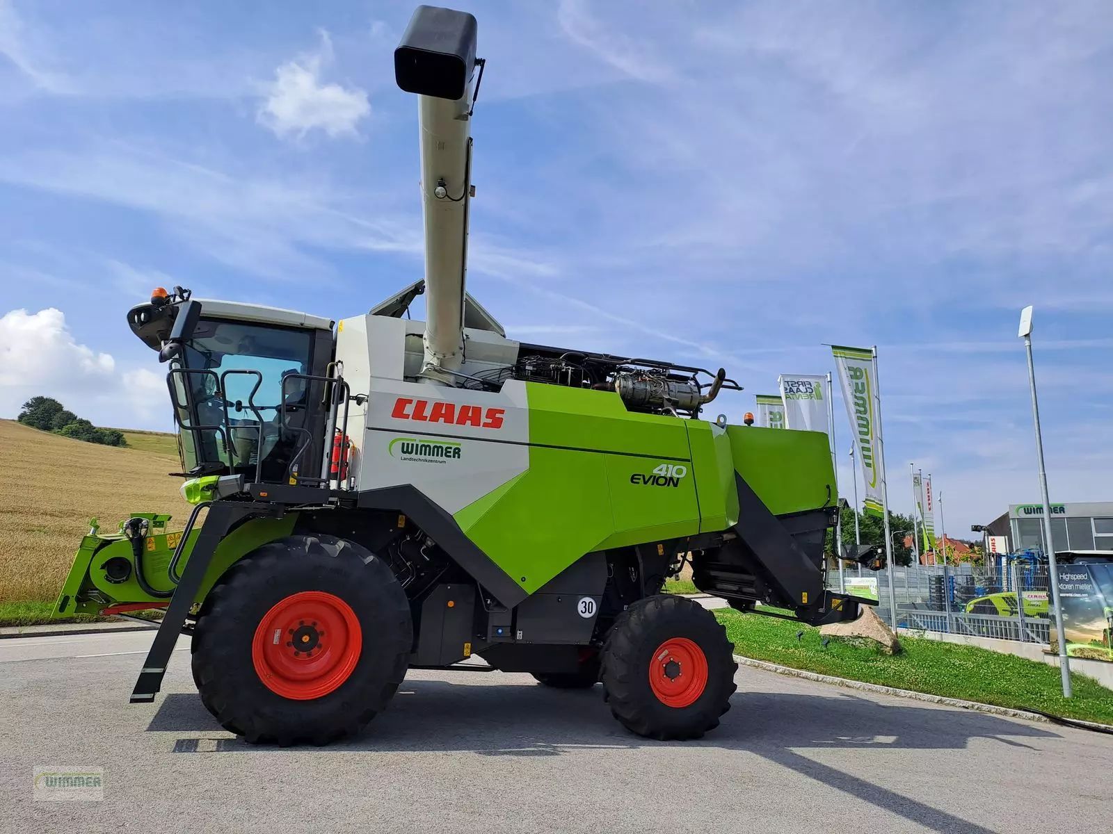 E-FARM: Claas EVION 410 Classic - Moissoneuse-batteuse - id WNNBNPU - 158 000 € - Année: 2025 - Lecture du nombre d'heure: 35,Puissance du moteur (chevaux): 205,Autriche