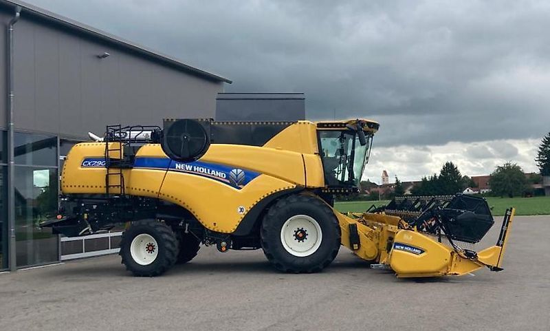 E-FARM: New Holland cx 7.90 - Moissoneuse-batteuse - id EGB2KCF - Année: 2025 - Allemagne