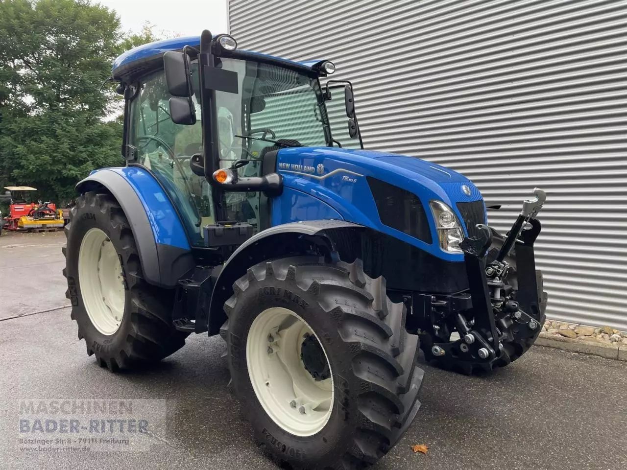 New Holland T5.90S Tractor €47,899