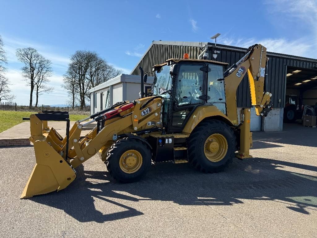 Caterpillar 432 f Kotró-rakodógép 98 937 EUR