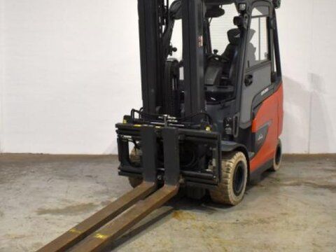E-FARM: Linde e 30/600 h 1252-01 - Stivuitor - id NC2FVKW - 47.950 EUR - Anul: 2022 - Citeste ore: 364,Germania