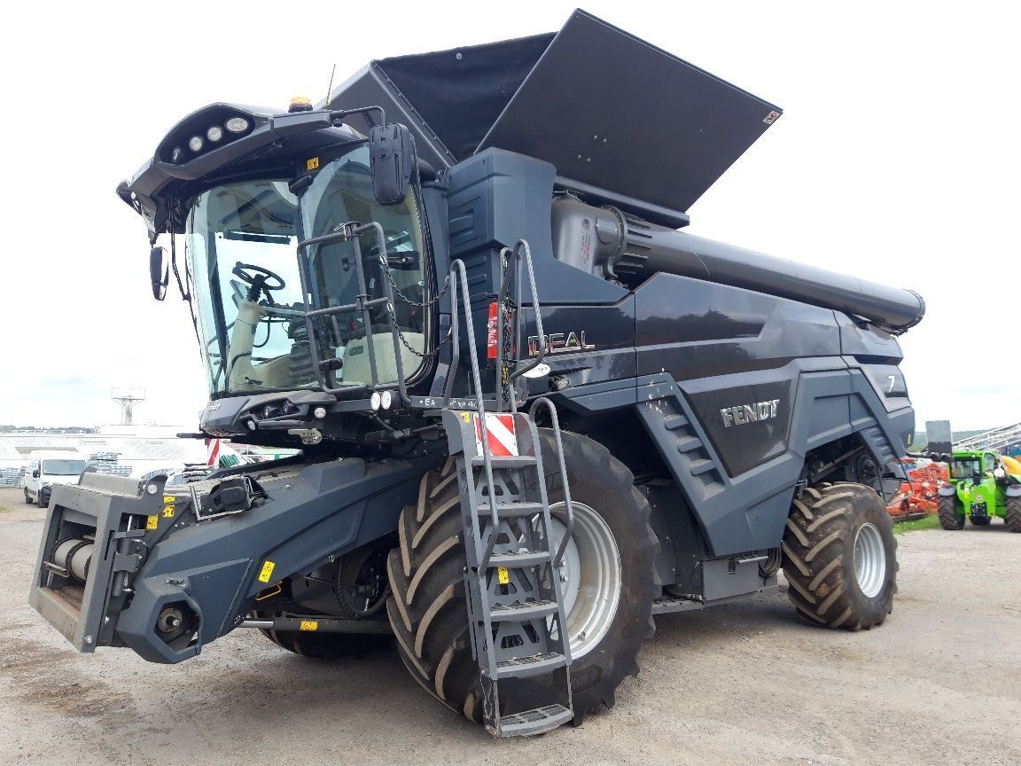 E-FARM: Fendt Ideal 7 - Combine harvester - id K2ID6D2 - €220,000 - Year of construction: 2022 - Engine hours: 20,France
