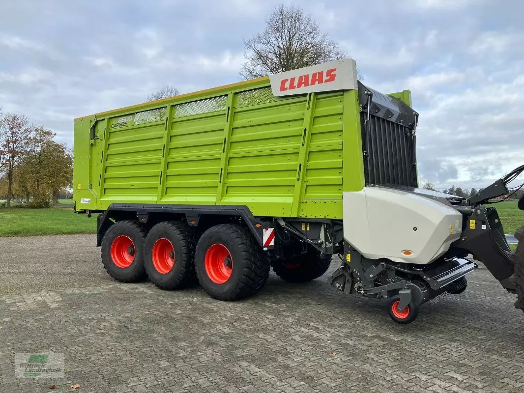 E-FARM: Claas Cargos 8500 Tridem - Transporte de forraje - id FUGZ12F - 79.000 € - Año: 2021 - Alemania