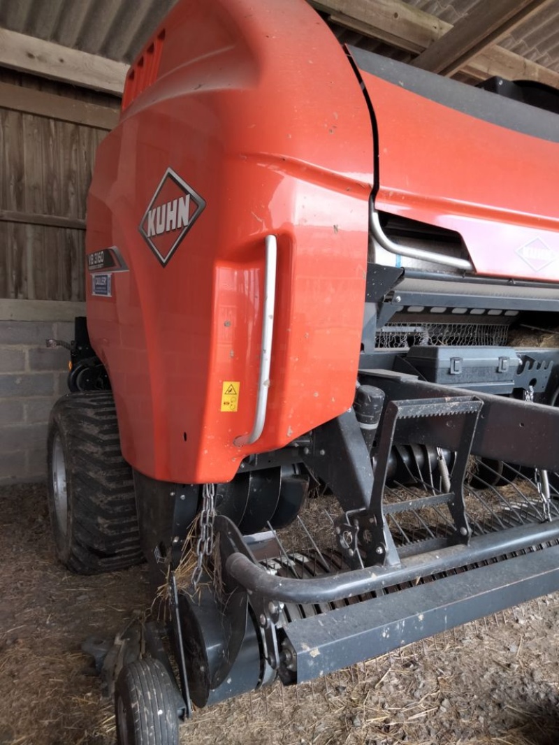 Kuhn VB 3160 baler €29,000