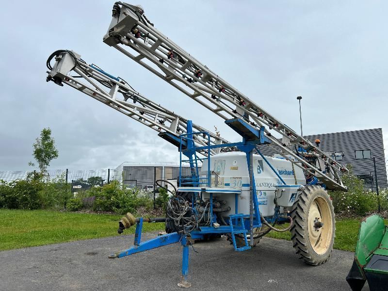E-FARM: Blanchard atlantique - Pulverizador - id QFCVIWV - 7800 € - Año: 1998 - Francia