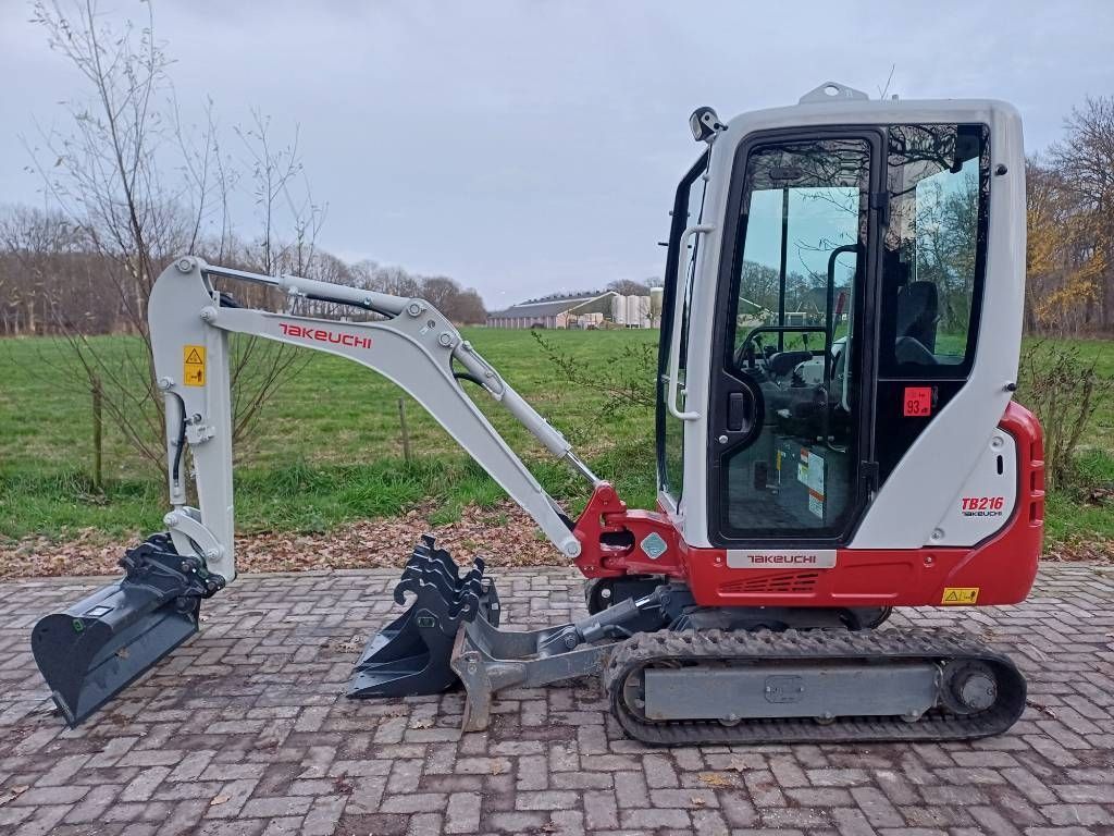 Takeuchi tb 216 Mini-pelle 22 950 €
