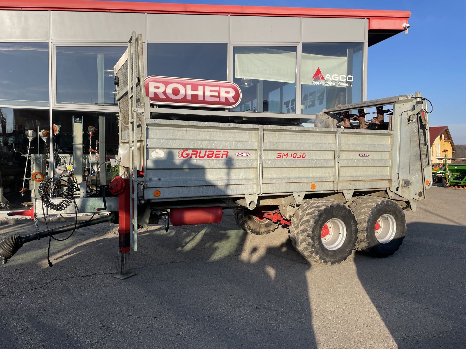 E-FARM: Gruber sm 1050 - Mist- und Kompoststreuer - id HKNBGNU - 21.593 € - Baujahr: 2020 - Österreich