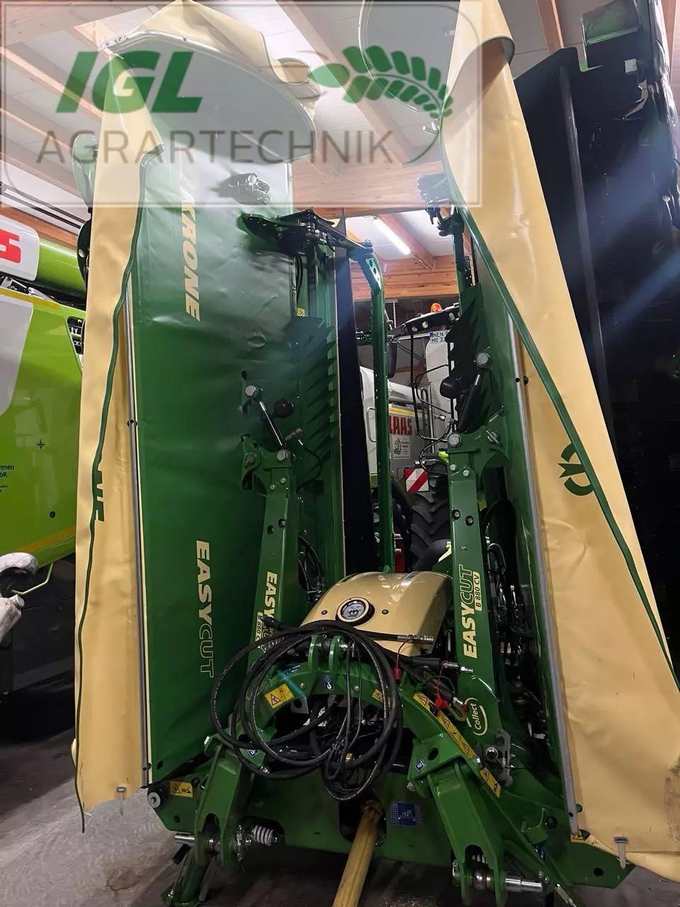 Krone EasyCut B 880 CV Collect Mower €59,800