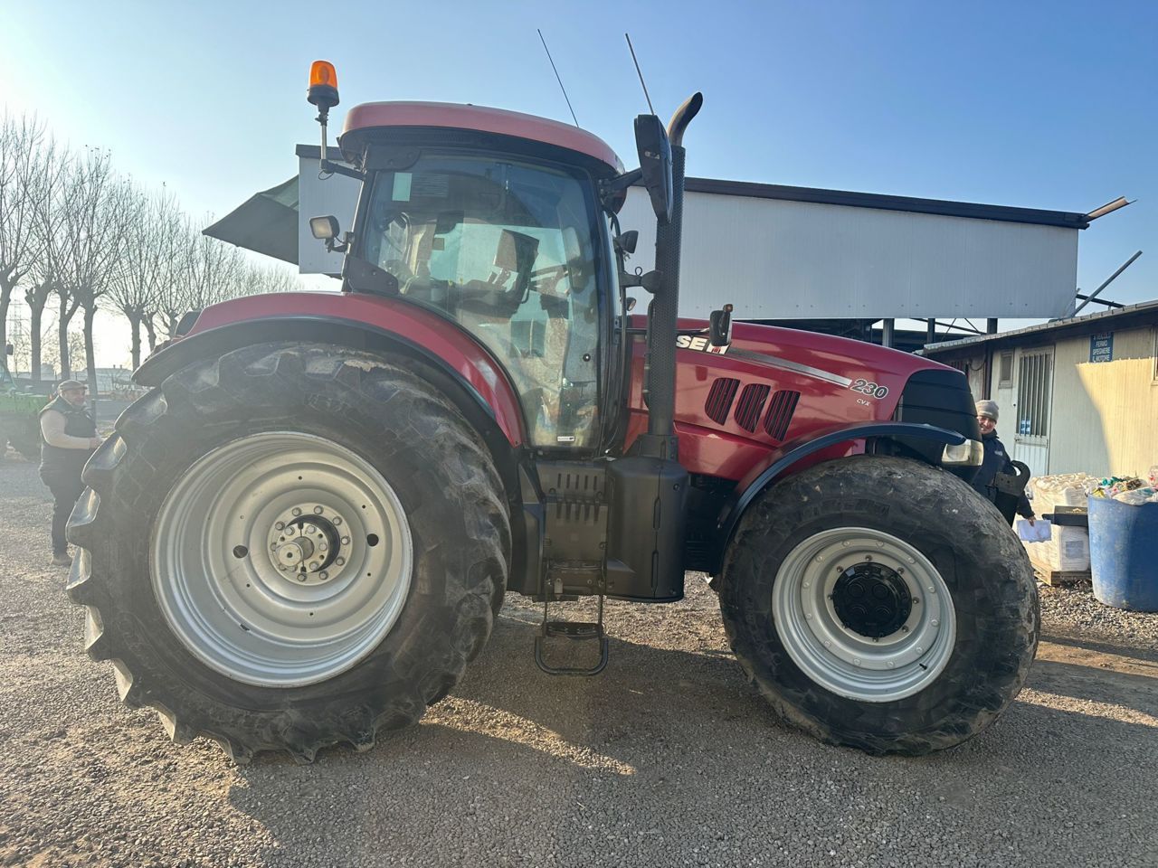 E-FARM: Case IH Puma 230 - Trattore - id XIRFGI6 - 52.000 € - Anno di costruzione: 2012 - Ore: 7.000,Potenza del motore: 230,Italia