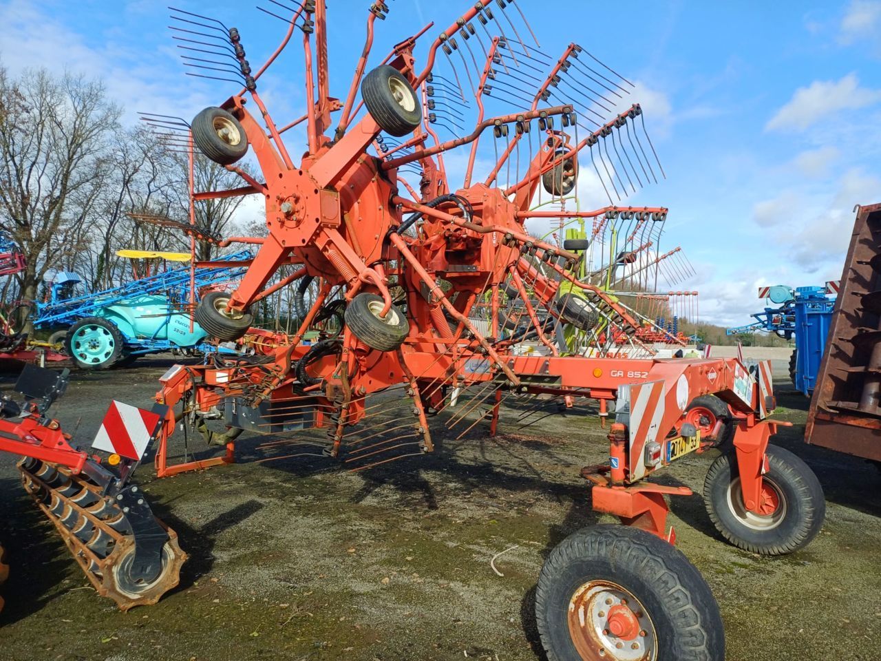 Kuhn GA 8521 Karuzelowy przetrząsacz do siana 9000 €