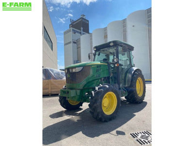 E-FARM: John Deere 5090 GF - Τρακτέρ - id GAK3YC6 - 37.500 € - Χρονία: 2017 - Μετρητής ωρών: 1.684,Ισχύς κινητήρα: 90,Ιταλία