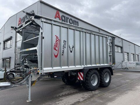 Fliegl asw 271 taurus Pašarų transportavimas