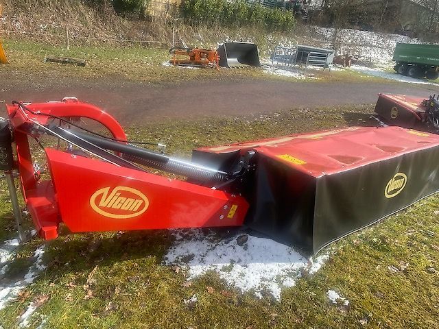 Vicon Extra 228 Kosiarka 9500 €