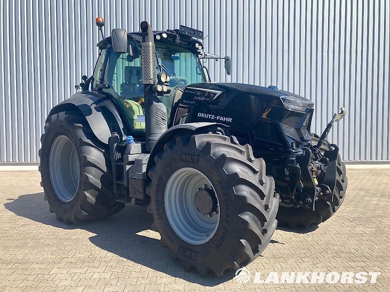 Deutz-Fahr 7250 TTV Warrior Tractor €73,500