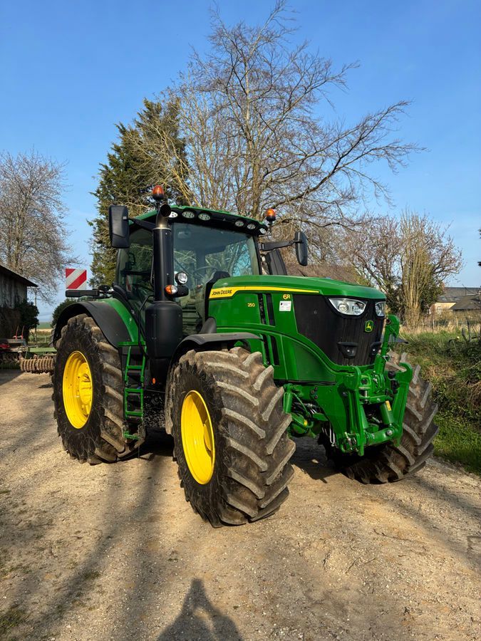 John Deere 6R 250 Tractor 202.000 EUR