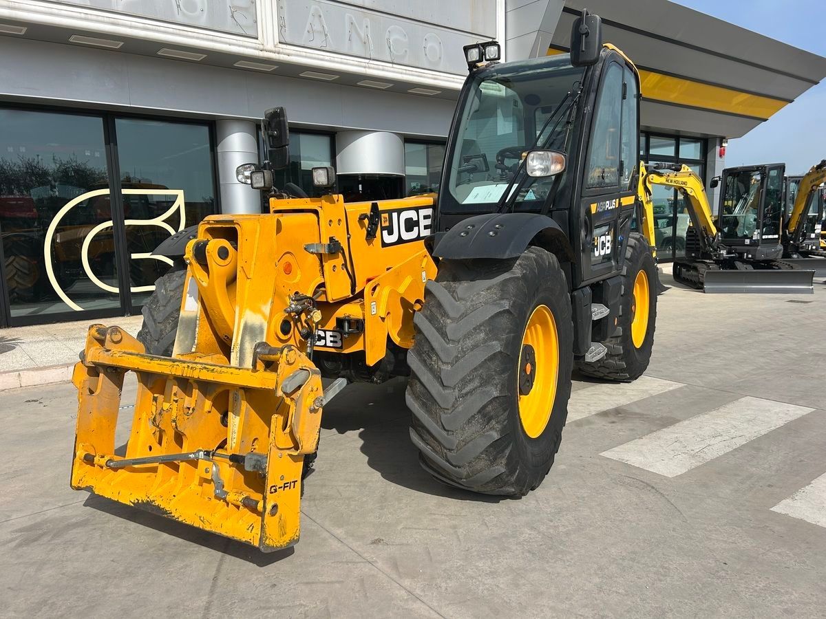 JCB 560-80 Teleskoplæsser 65.000 €