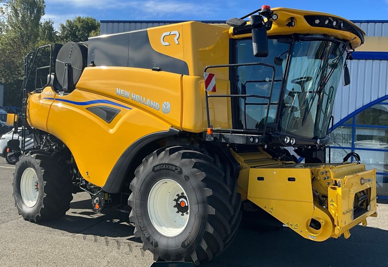 New Holland CR 7.90 Cosechadora