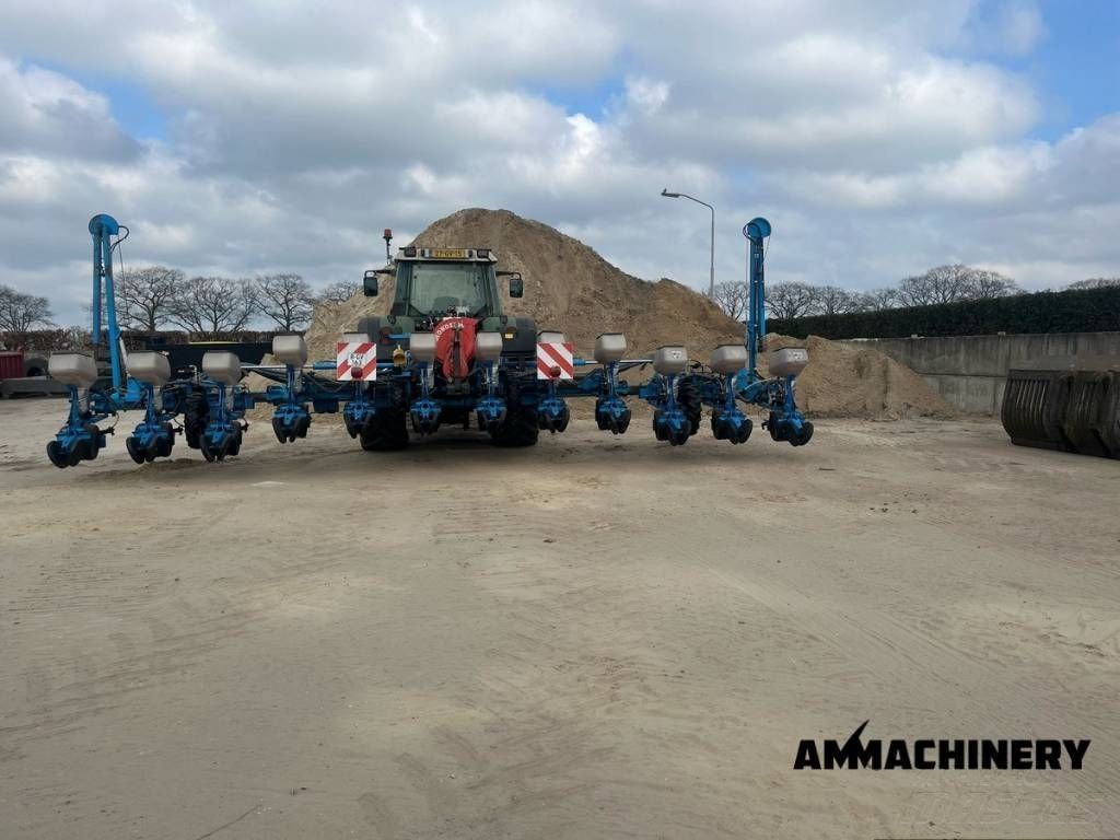 E-FARM: Monosem ng plus 3 - Precision drill - id CSU5DKZ - €19,950 - Year of construction: 2006 - Netherlands