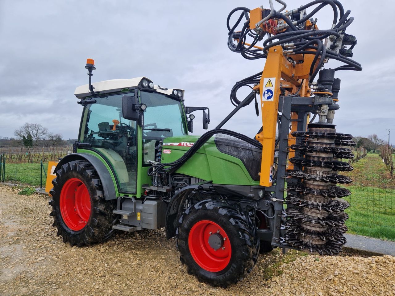 Fendt 210 Vario Tractor 67.000 €