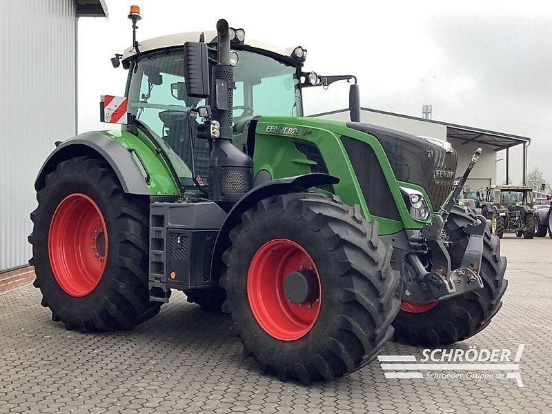 E-FARM: Fendt 824 Vario ProfiPlus - Tracteur - id IRIUKJQ - 131 885 € - Année: 2021 - Lecture du nombre d'heure: 4 355,Puissance du moteur (chevaux): 246,Allemagne